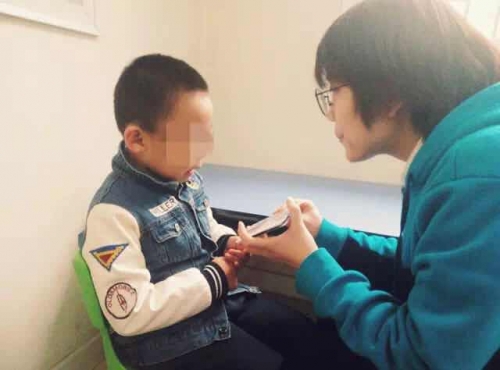 我愿陪你长大 你无需陪我变老