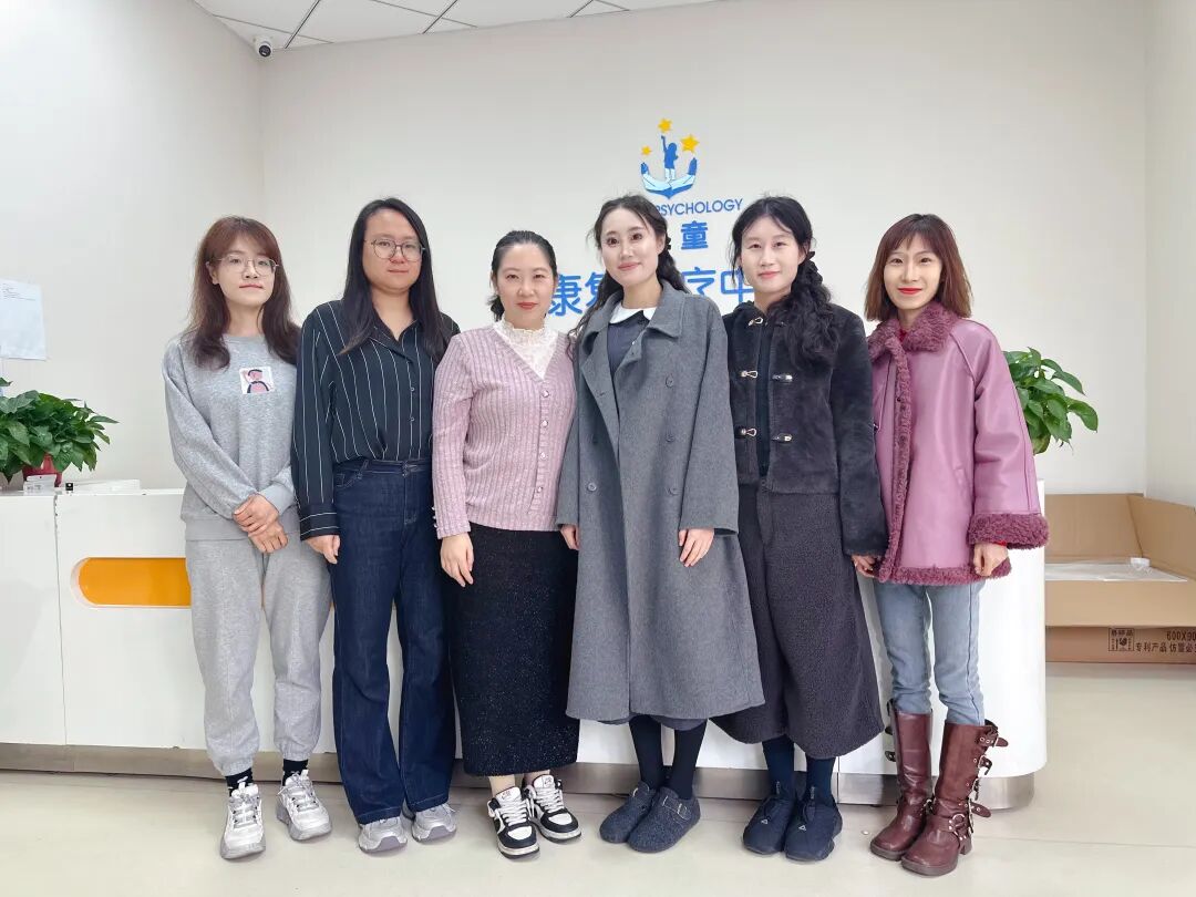 校际携手传经验，政策护航暖星途——河东区荣致学校与宜童开展孤独症教育交流研讨活动